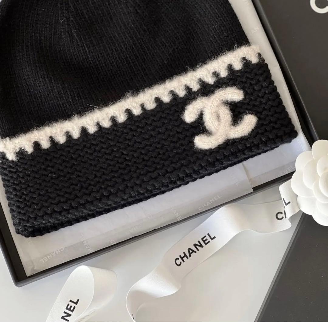 CHANEL CCマークニット帽 ブラック/ホワイト
