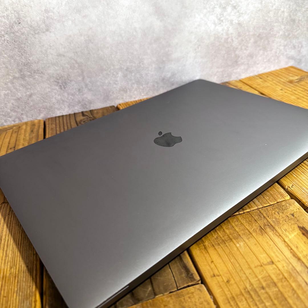 MacBookpro 2019 80% 16インチ 16GB i7 512GB