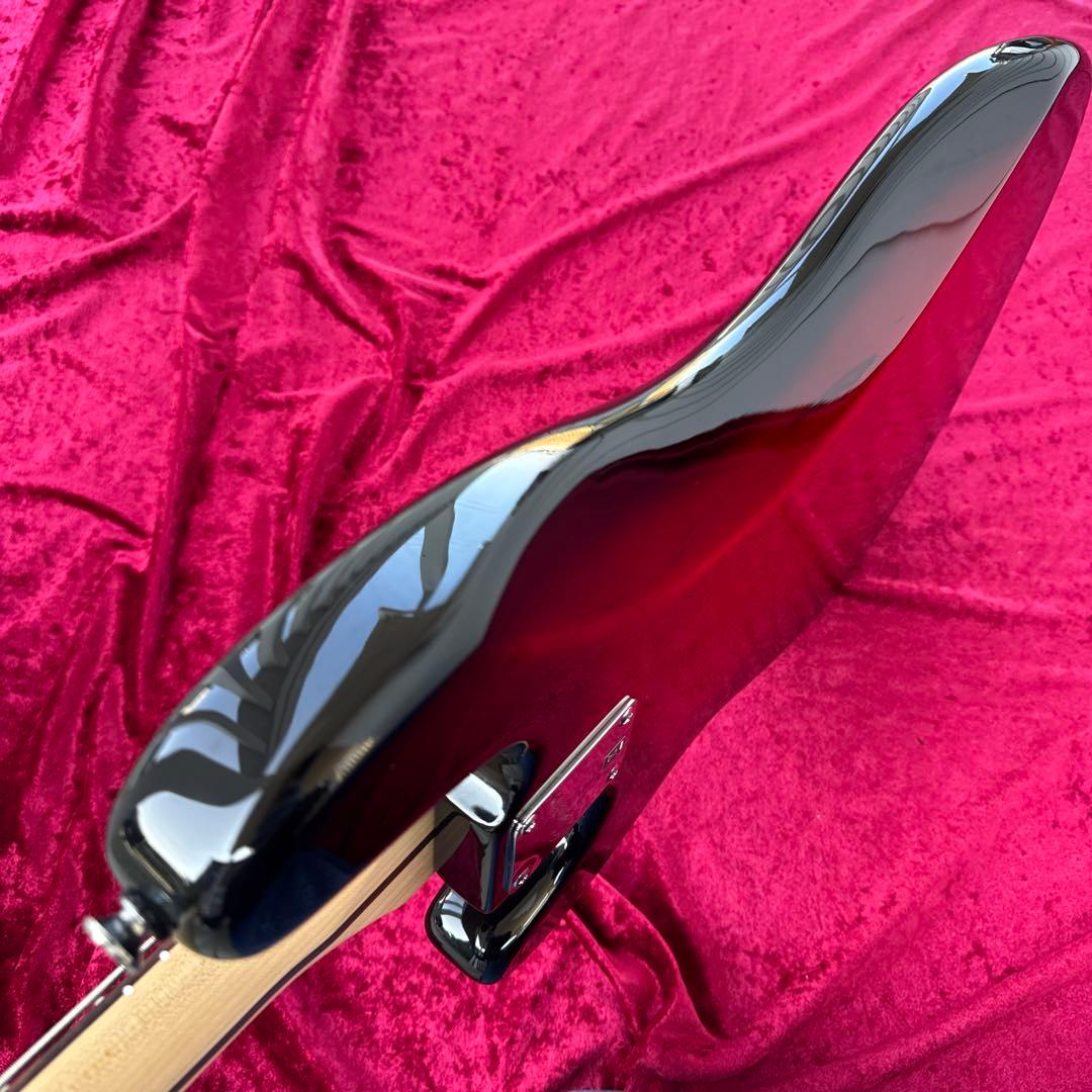 美品 メンテ済 Squier Standard PRECISION BASS