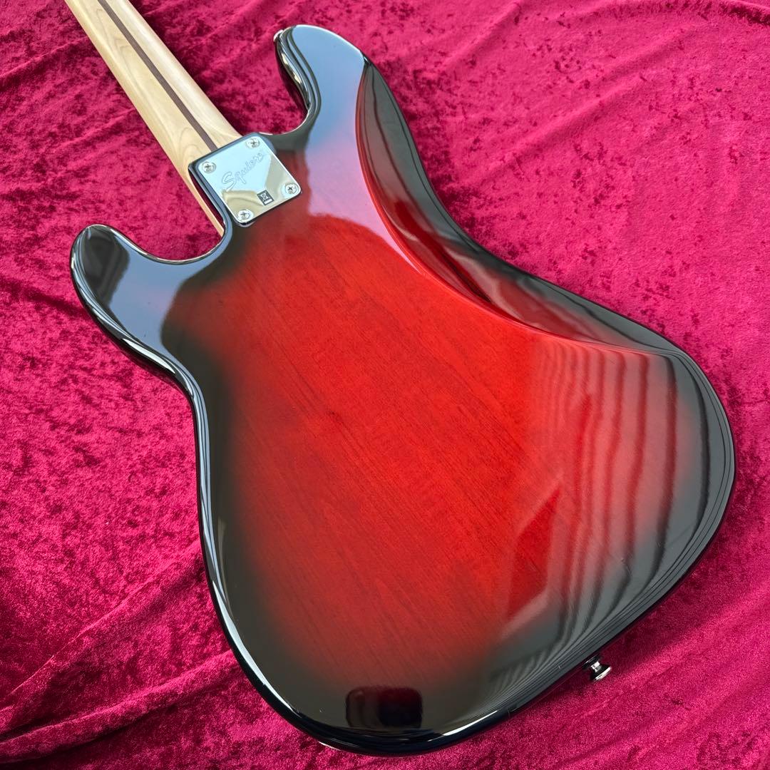 美品 メンテ済 Squier Standard PRECISION BASS