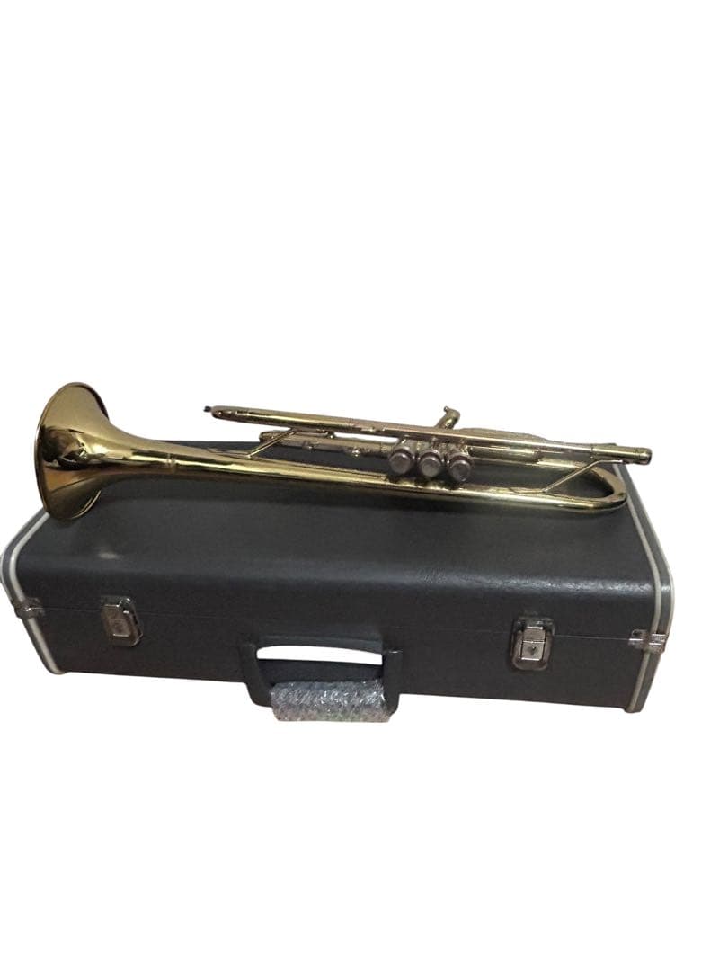 YAMAHA YTR-1335 ヤマハ トランペット ケース 付き