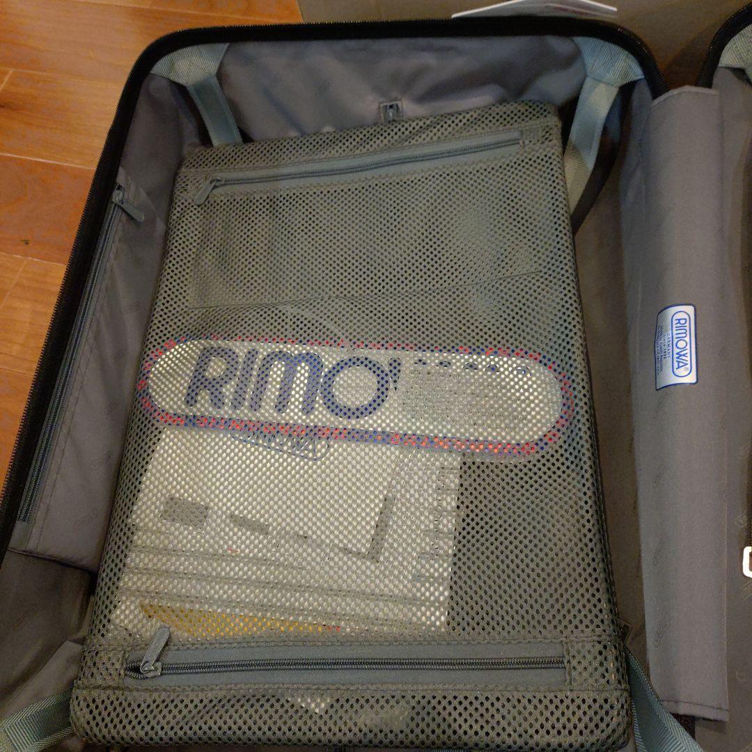 ☆新品、未使用☆RIMOWA 中型キャリーケース ブラック　35L