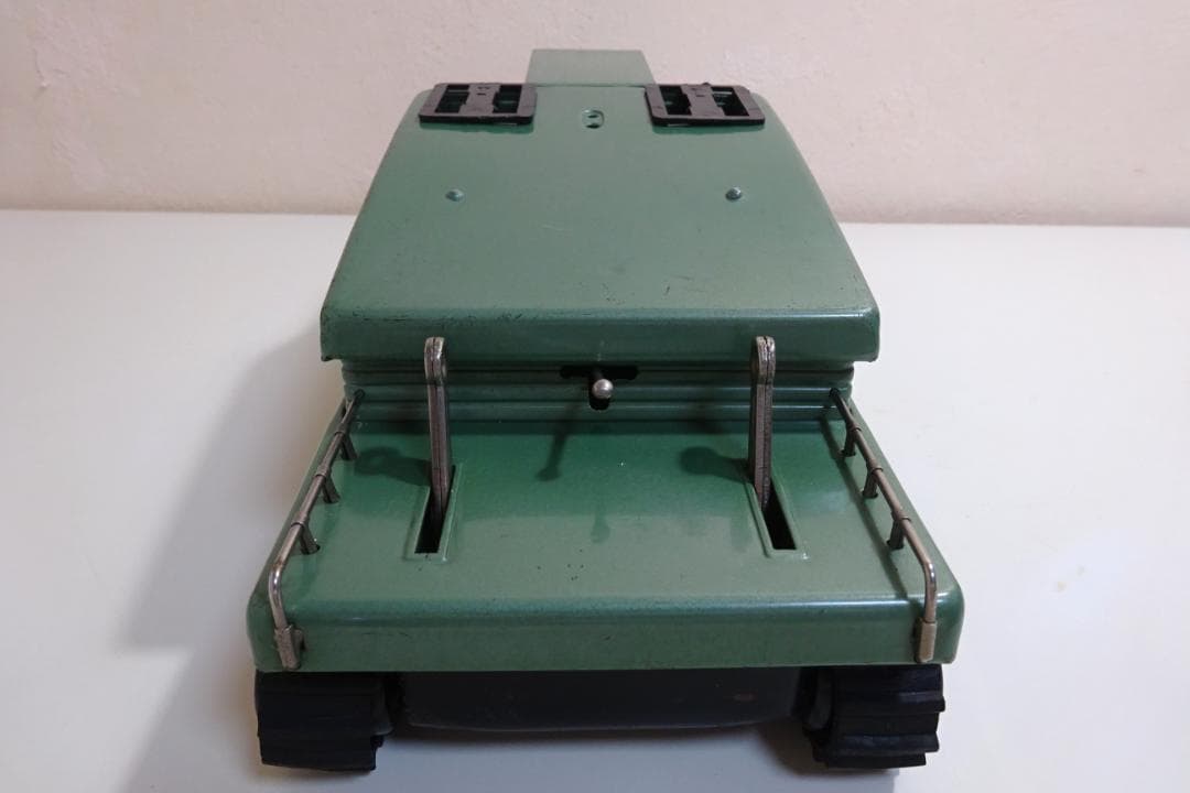 動画あり！！★BANDAI（バンダイ）コマンダータンク★宇宙戦車、スペースタンク