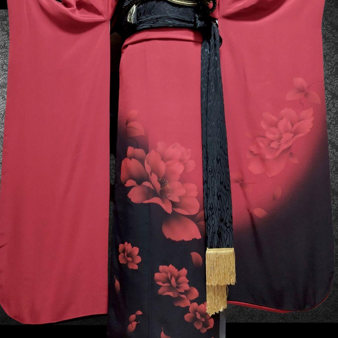 SALE中☆振袖フルセット(9点)・成人式・大輪牡丹・金彩加工・モダン・正絹