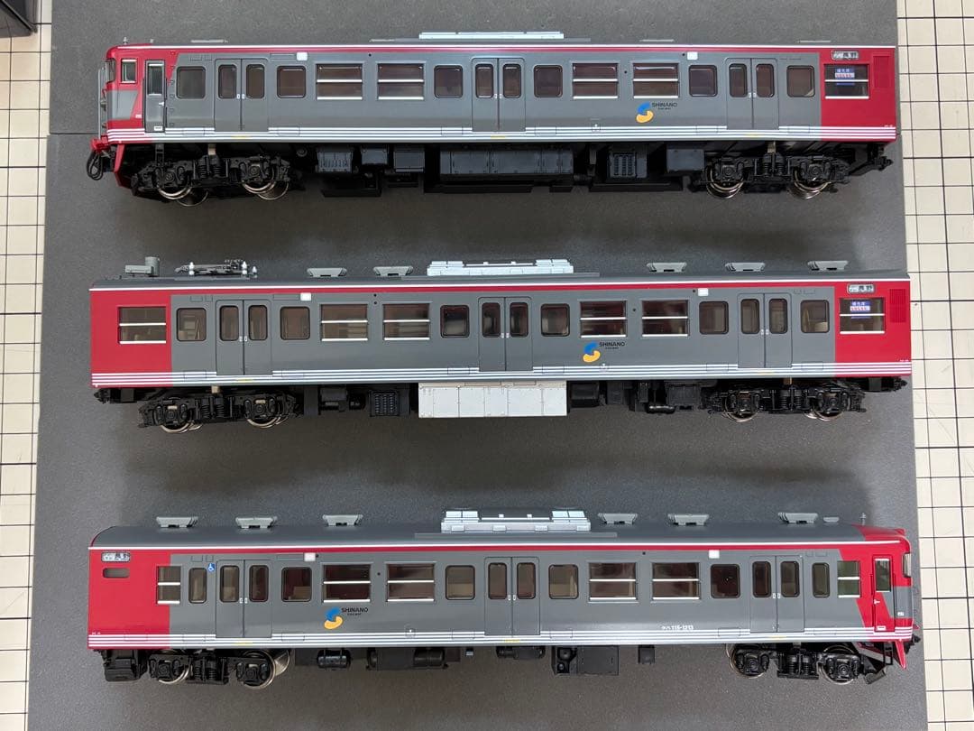 TOMIX HO しなの鉄道115系セット ①