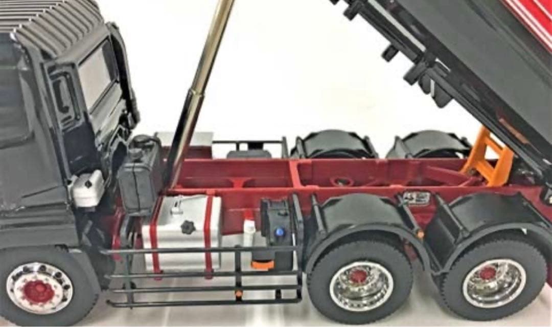 新品未開封 京商 UD TRUCKS クオン QUON ダンプ ダイキャスト