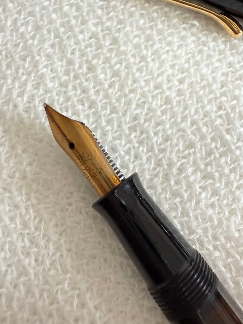 ペリカン万年筆1931、限定品、18K