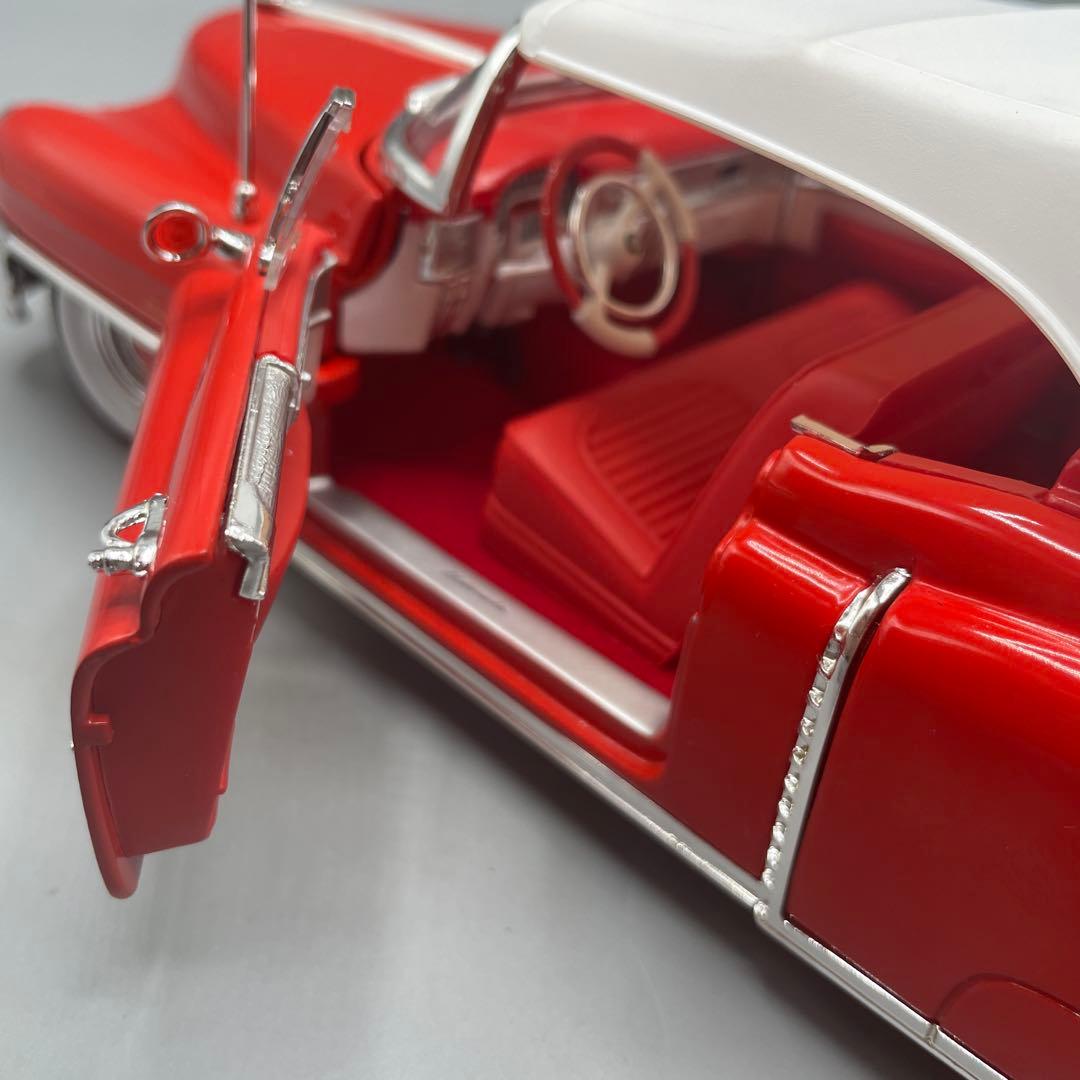 1/18 1953 キャデラック エルドラド レッド×ホワイト