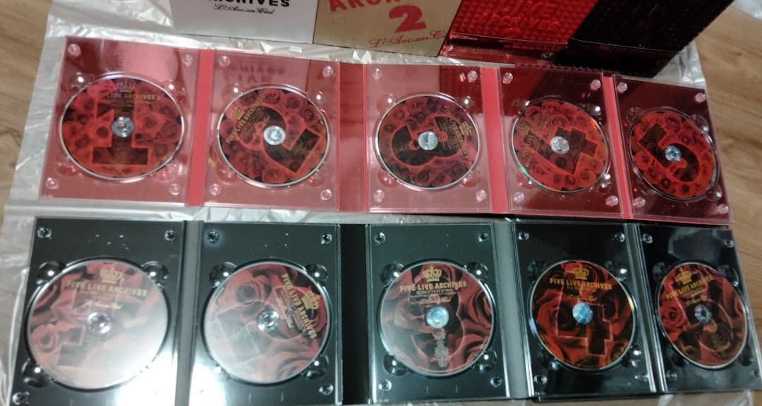 FIVE LIVE ARCHIVES & 2 L'Arc~en~Ciel ラルク