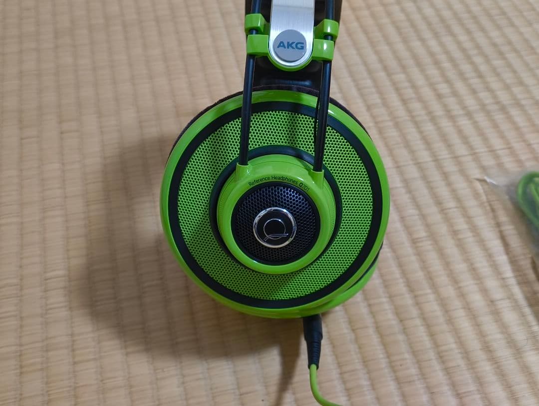 AKG Q701 ヘッドホン(グリーン)