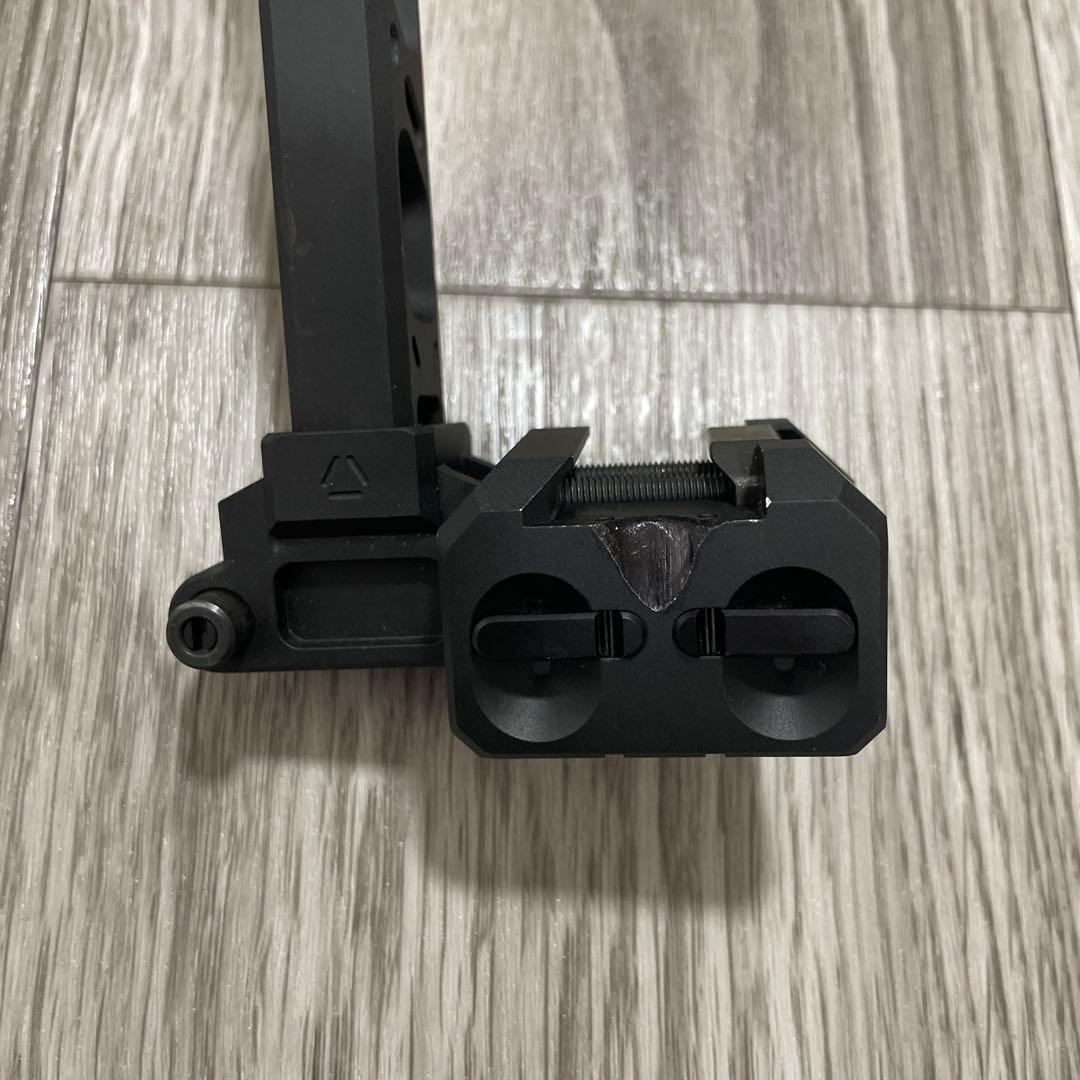 実物 STRIKE INDUSTRIES フォールディングストック ストライク