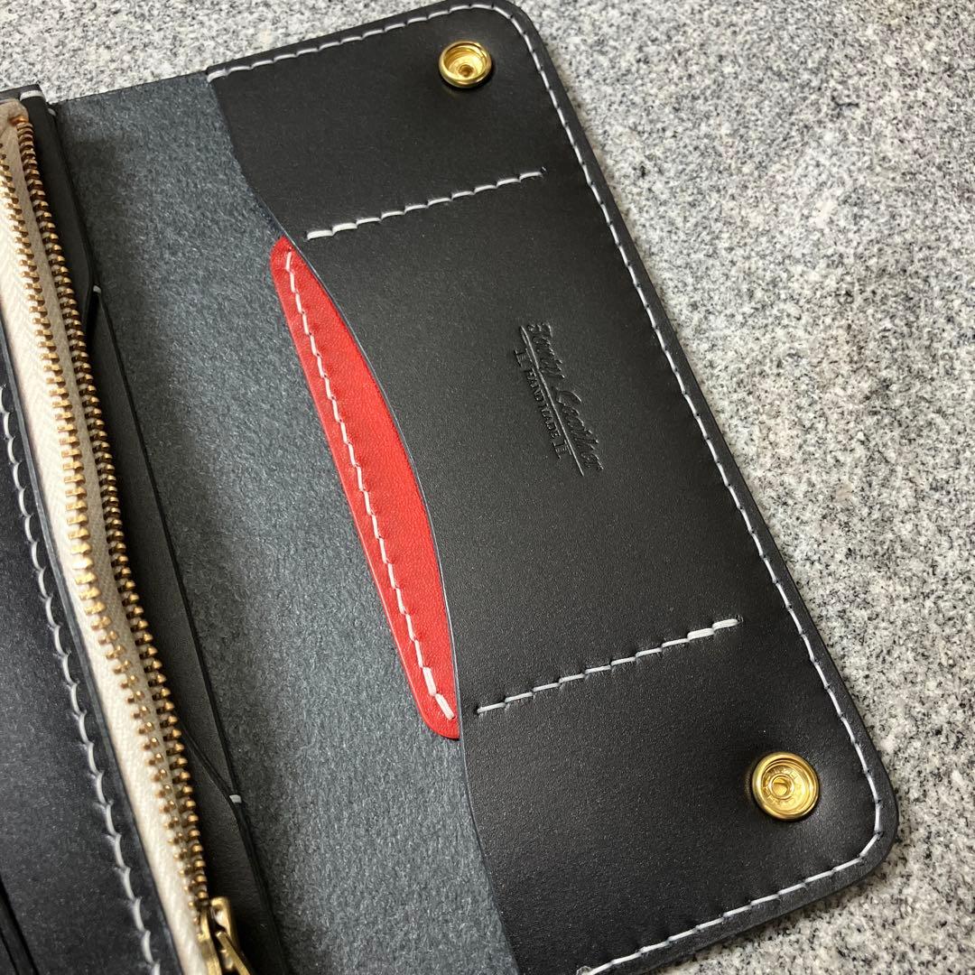 本革トラッカーウォレット 黒×赤