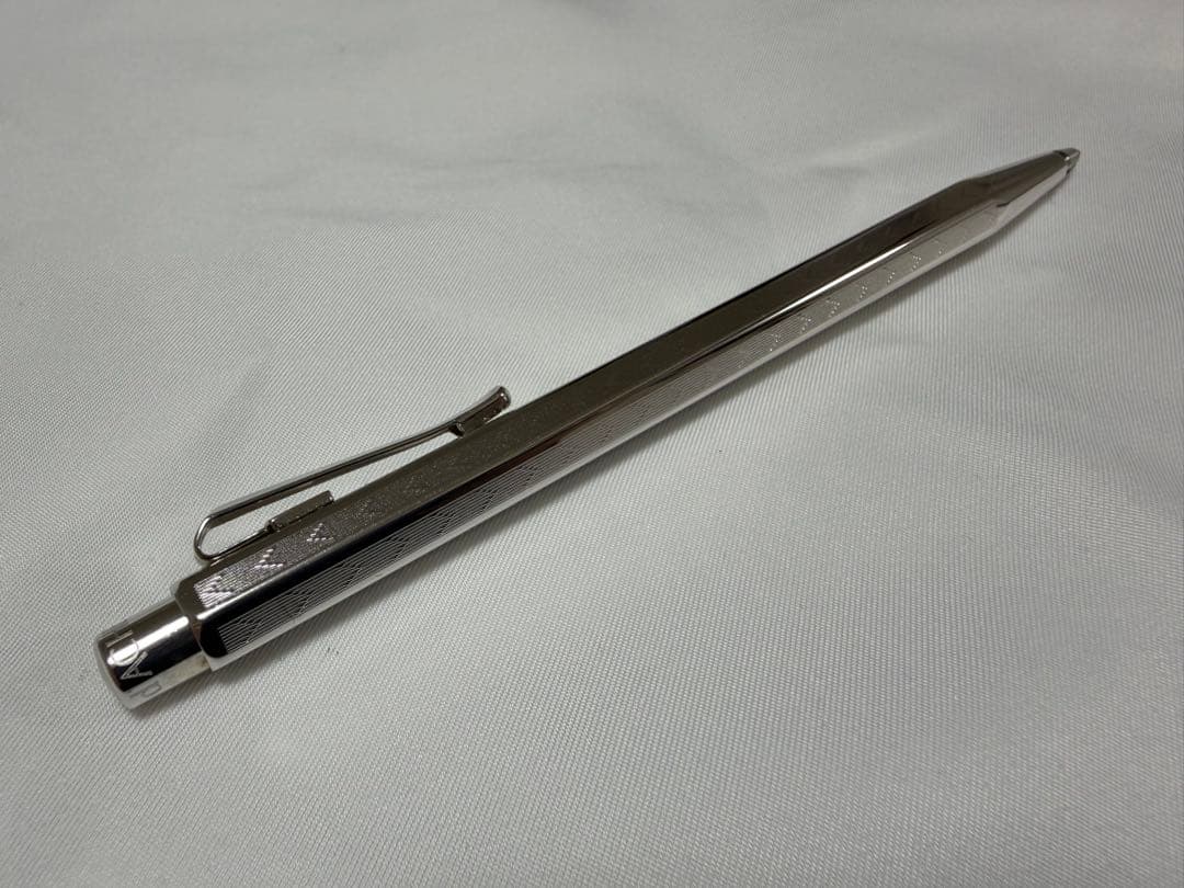 Caran d'Ache フィックスペンシル シェブロン