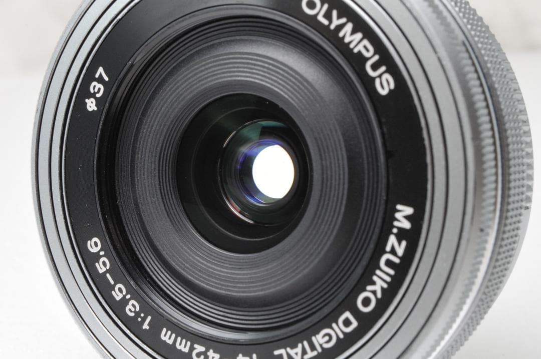 おしゃれ 大人気❣️OLYMPUS PEN E-PL10⭐️ホワイト