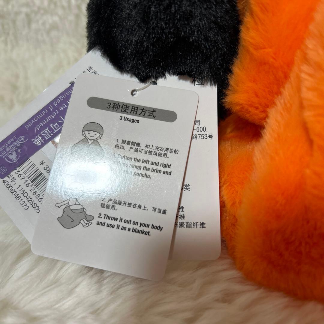 上海ディズニー　グーフィー　ブランケット　毛布　　クッション　新品タグ付き