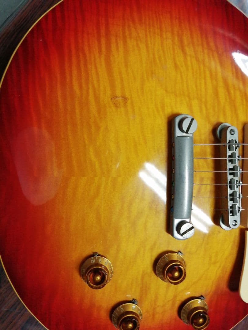 レスポール虎目良ギブソンギグケース付