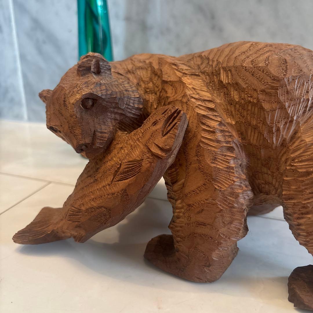 アイヌヴィンテージ　凛々しくスマートなお顔で雰囲気抜群のクマ