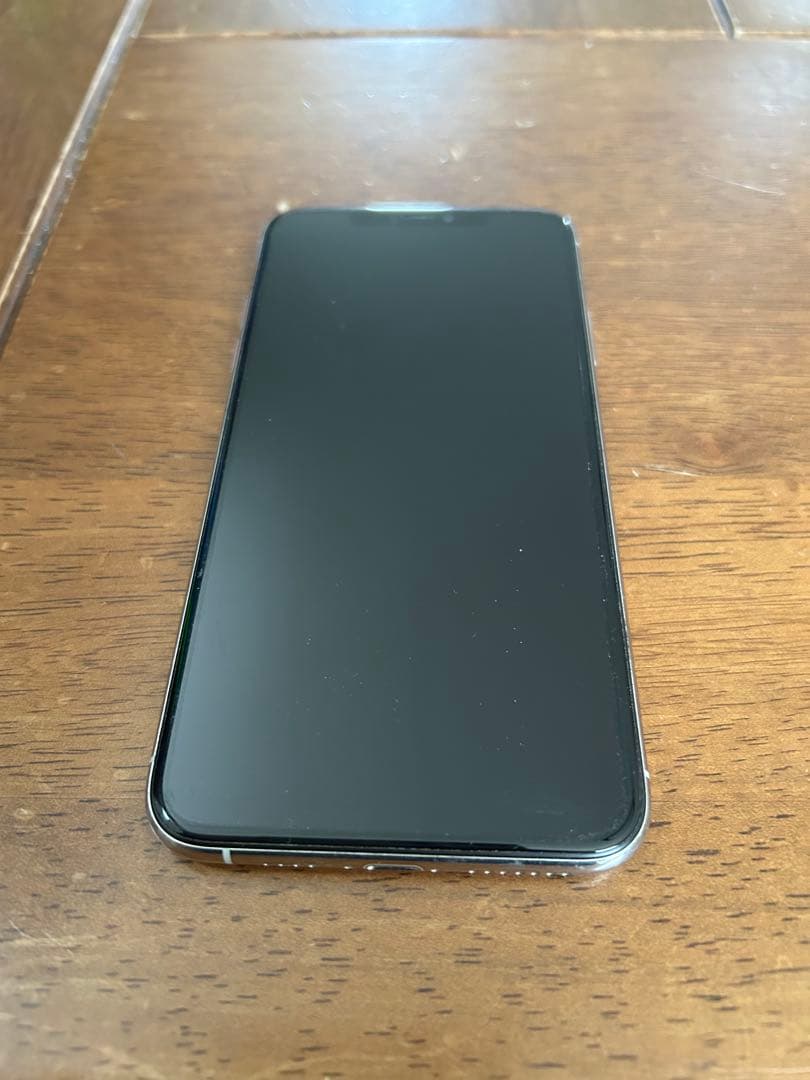 iPhone 11 Pro Max 64GB SIMフリー シルバー