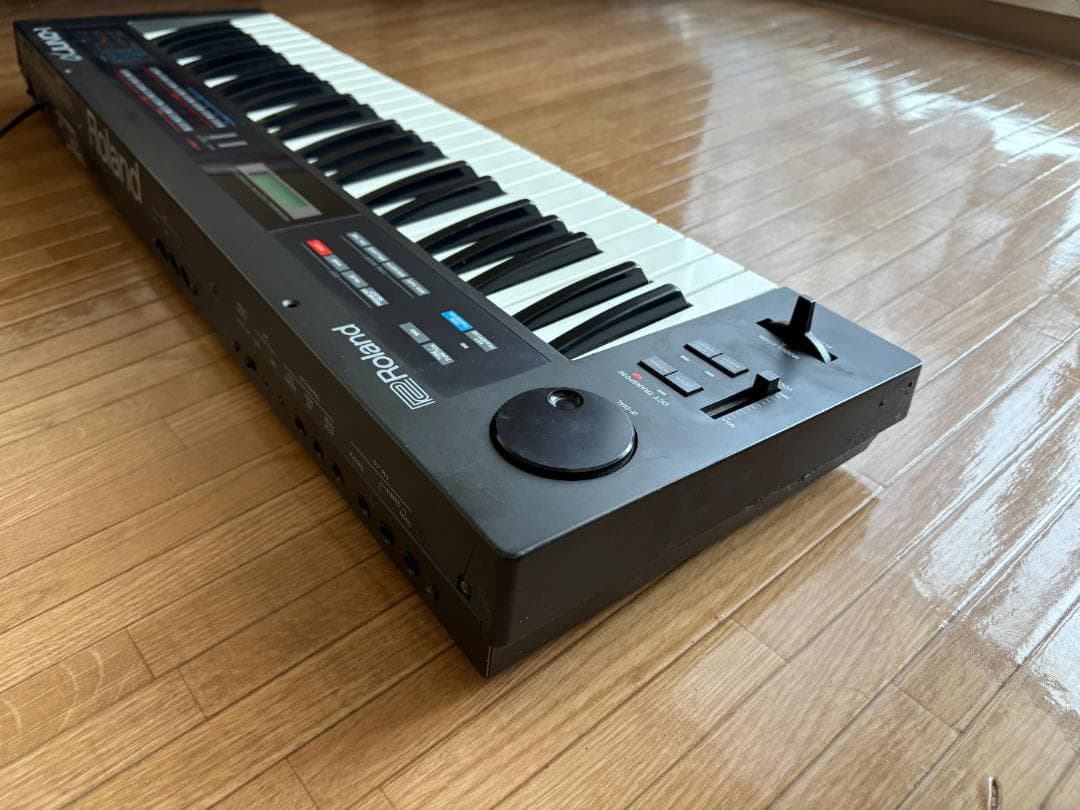 Roland αJuno 1 アルファジュノー1 アナログシンセサイザー