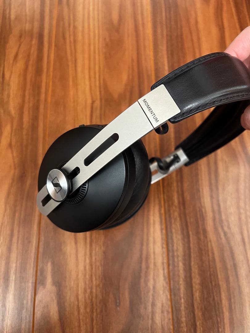 Sennheiser Momentum 3ワイヤレスヘッドホン