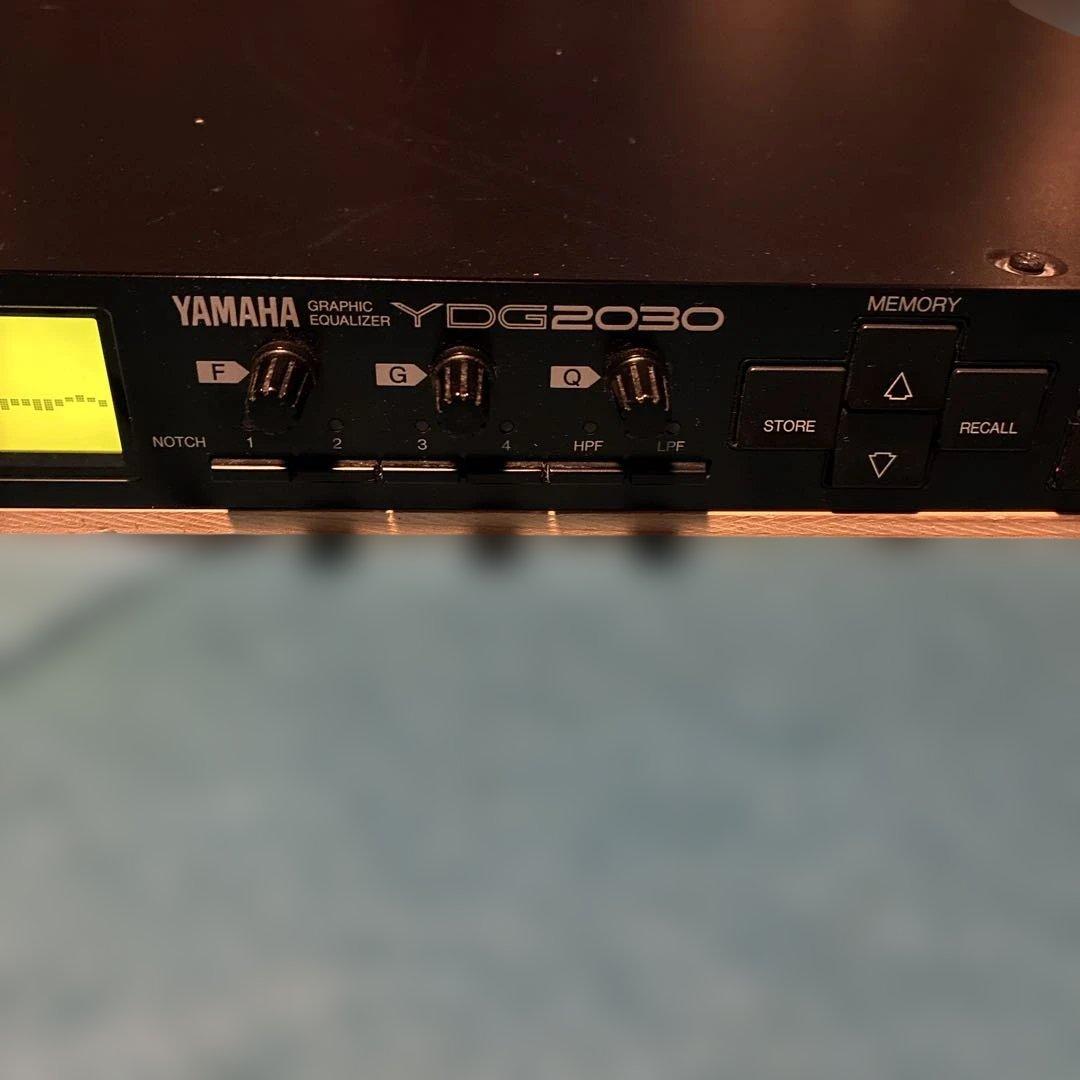 Yamaha YDG2030 デジタルグラフィックイコライザー