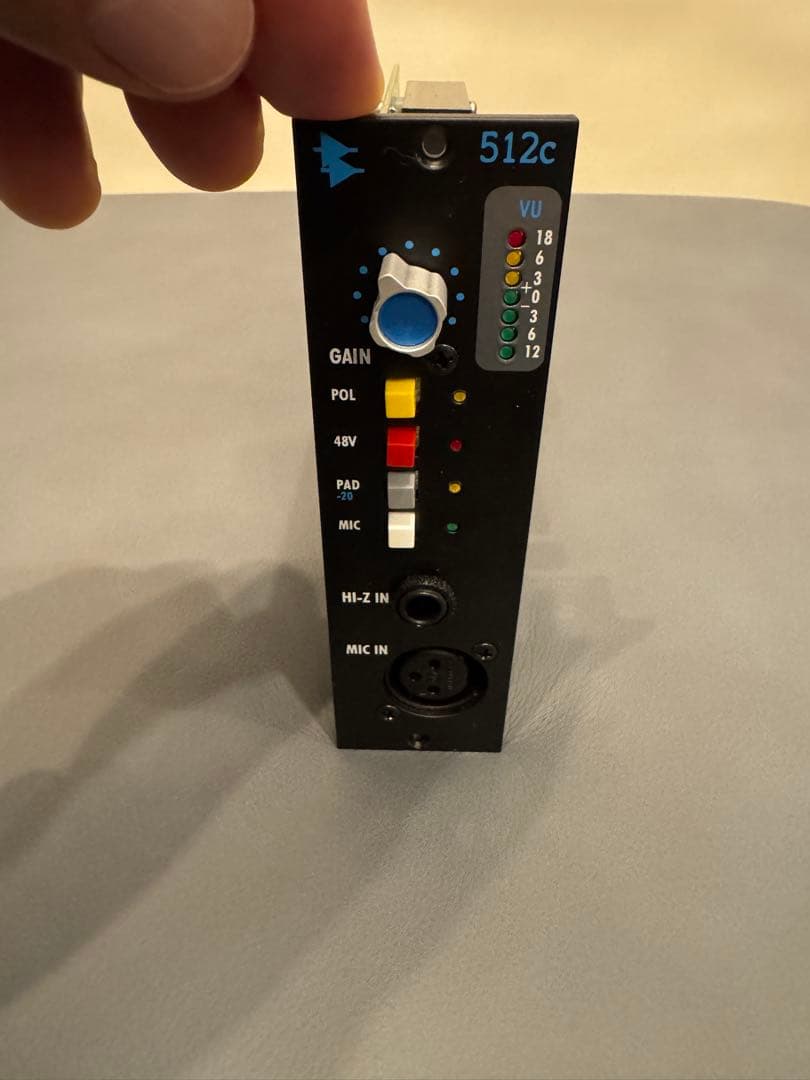 API 512c マイクプリアンプ