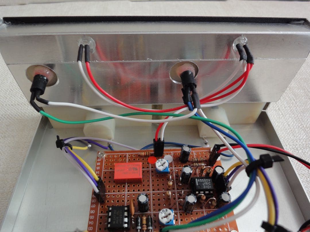 自作ステレオVUメーター215号機（YAMAHAピーク表示付）