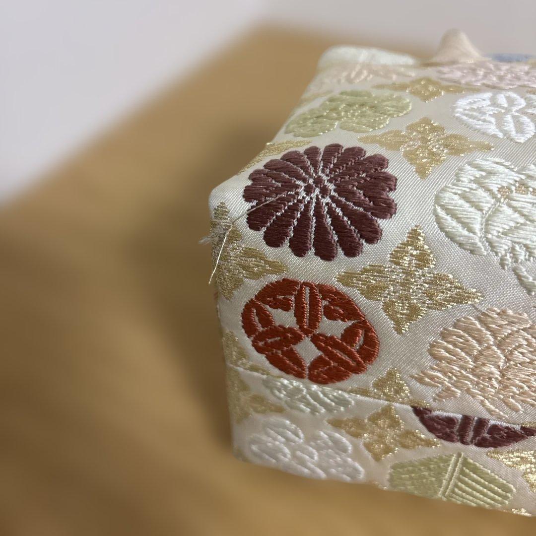 正月　成人式　初釜　茶会　和装バッグ 多色刺繍 利休バッグ 正絹　未使用　居東屋