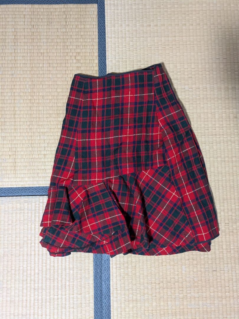 コムデギャルソン　チェックスカート　赤