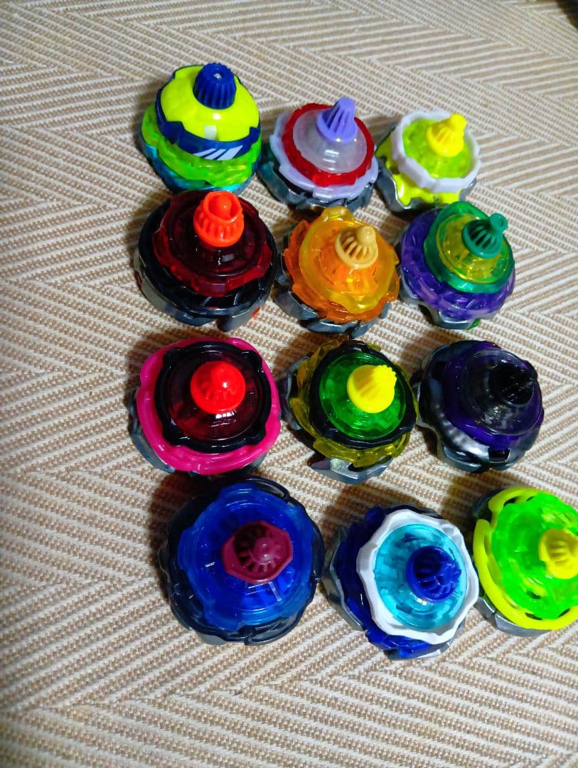 ベイブレード 12個セット