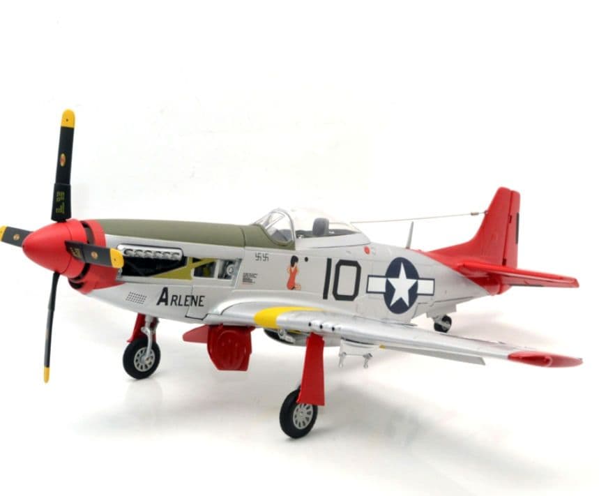 ミリタリーコレクション1/35スケール P-51D マスタング貴婦人アイリーン