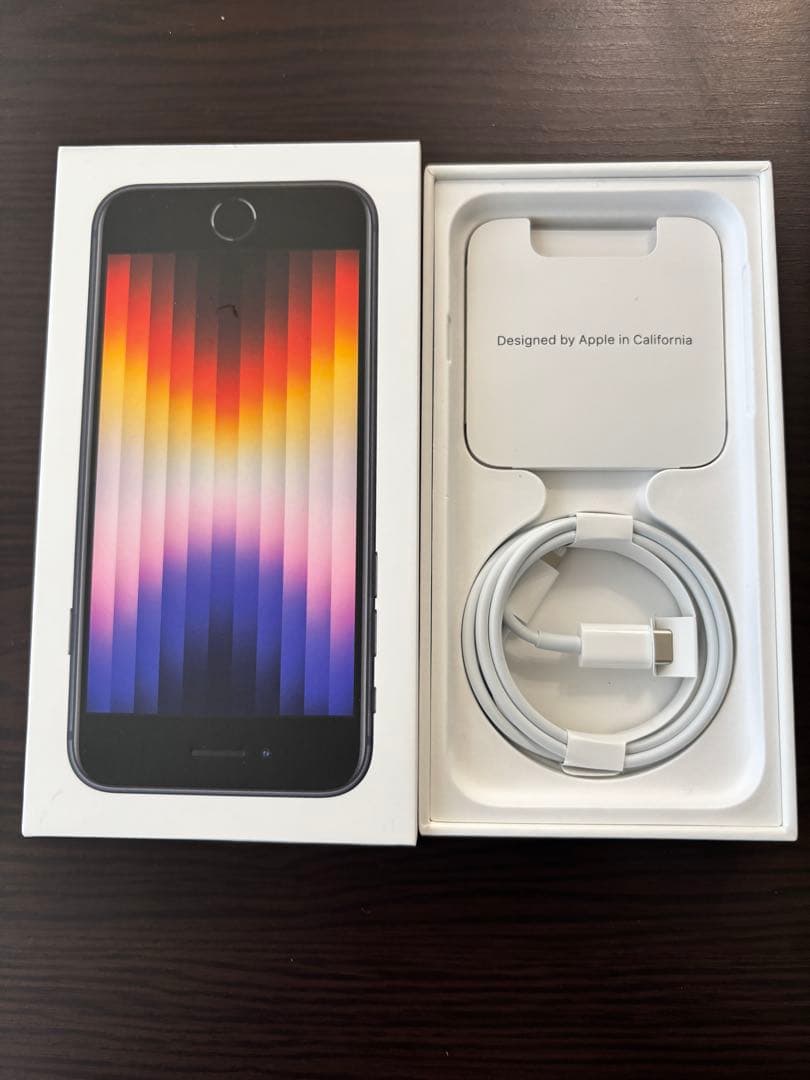 【美品】 Apple iPhone SE 第3世代 SE3 ミッドナイト64GB