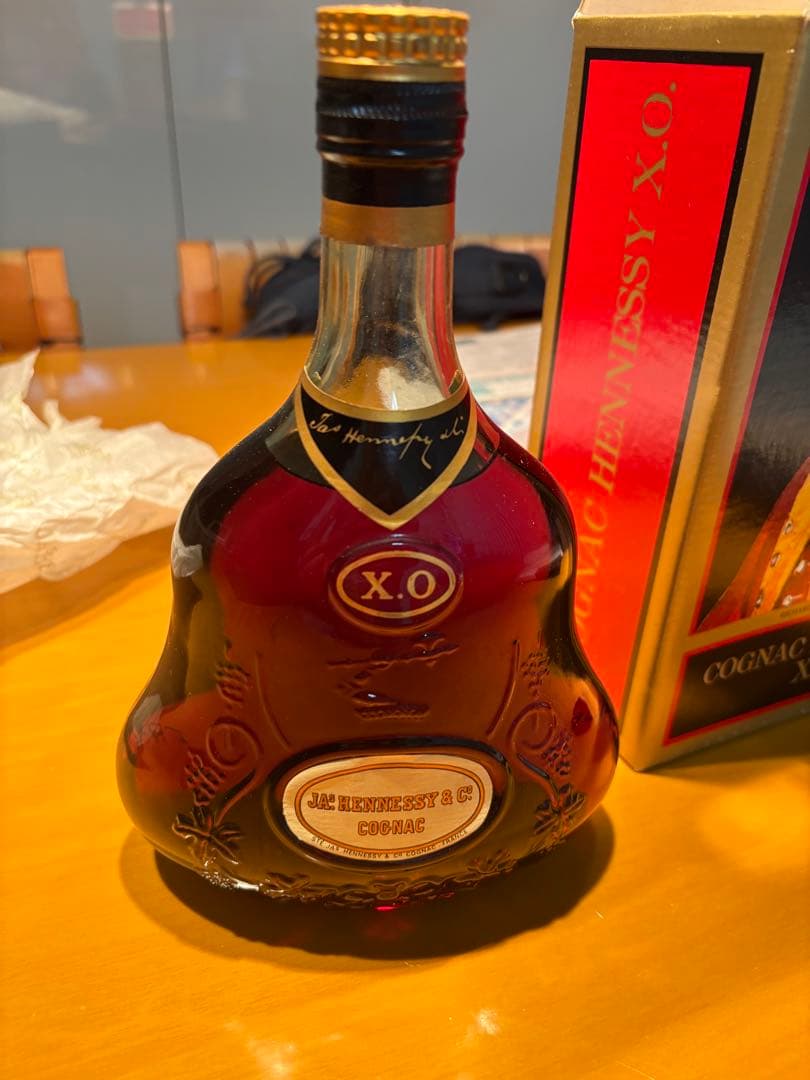 Hennessy X.O. コニャック 箱入り