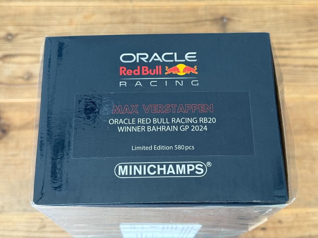 ミニチャンプス RB20 M フェルスタッペン 1/18 2024