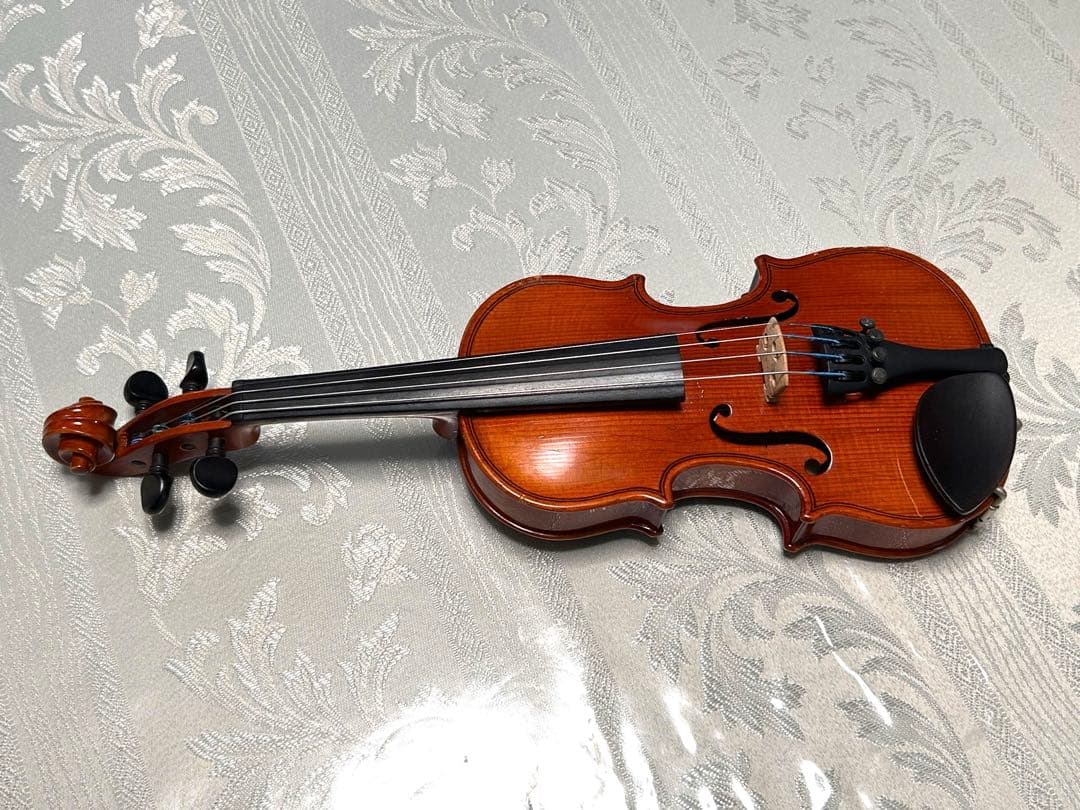 SUZUKIバイオリン 1/16 No230 弓・ケース付　基本メンテ済み