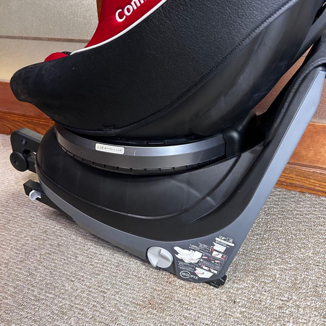 美品 コンビ クルムーヴ ISOFIX チャイルドシート