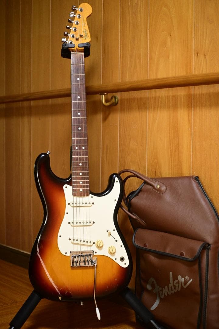 ギター Fender USA Dan Smith Stratocaster