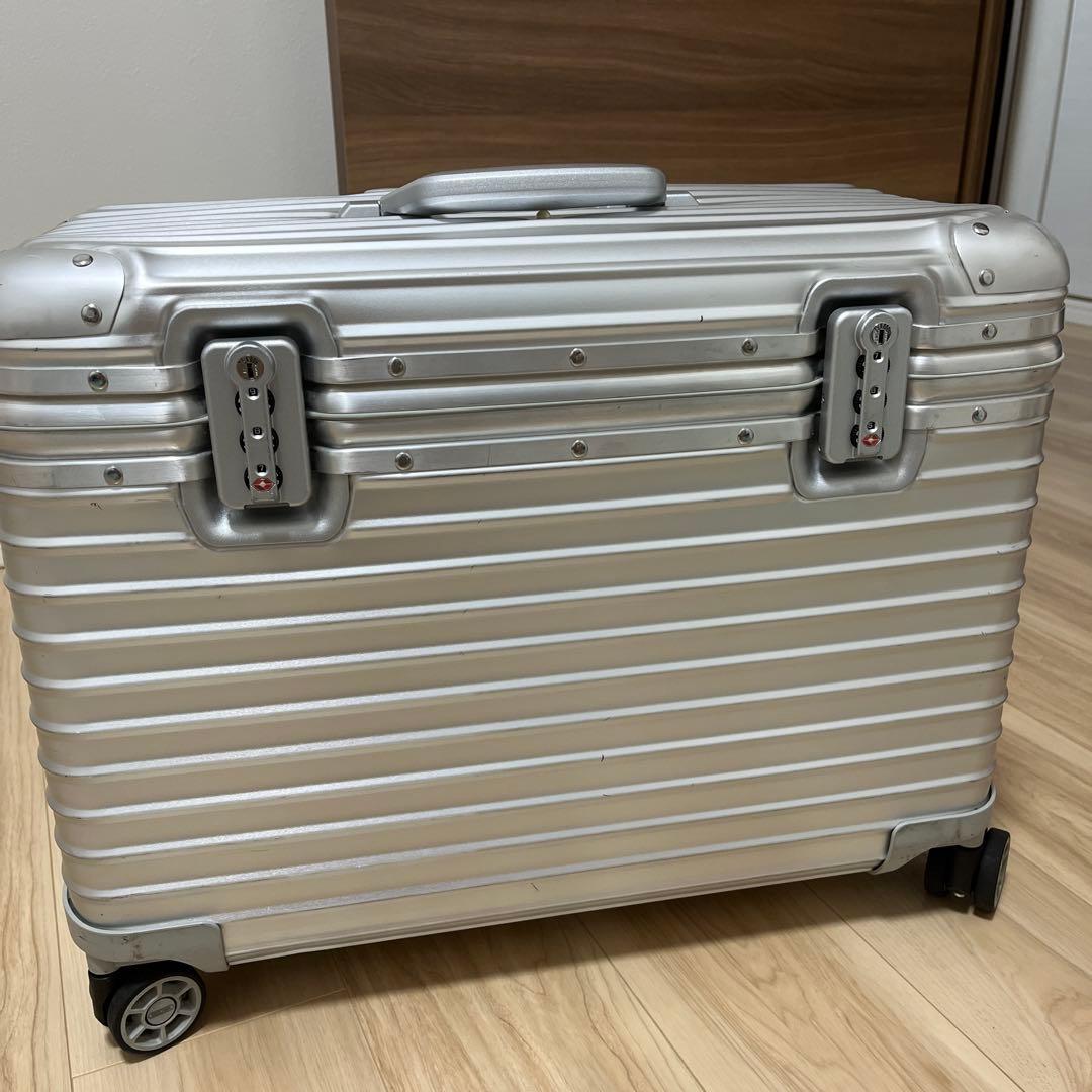 RIMOWA パイロット 4輪　37L