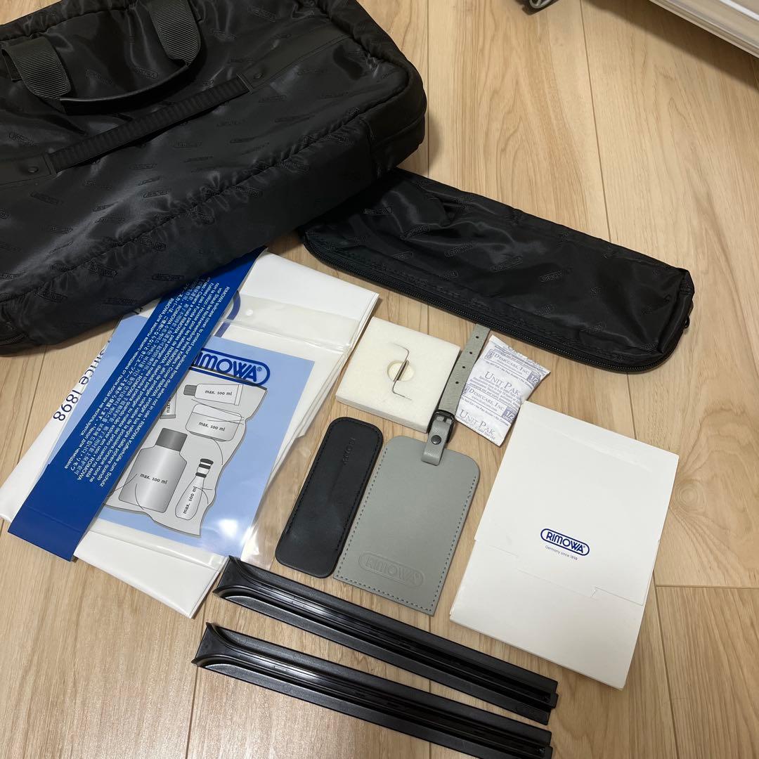 RIMOWA パイロット 4輪　37L