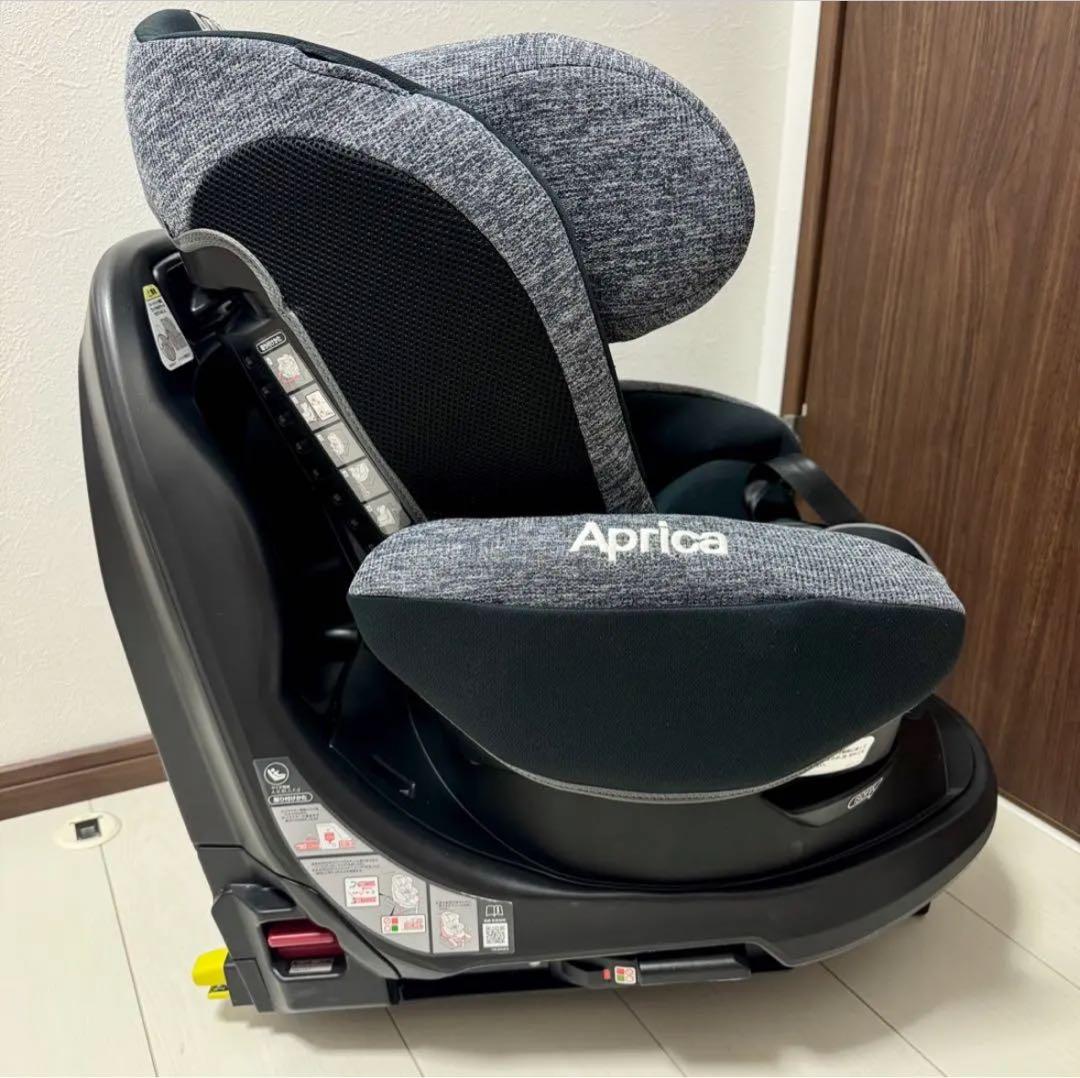 チャイルドシート　アップリカ フラディアグロウISOFIX 360°