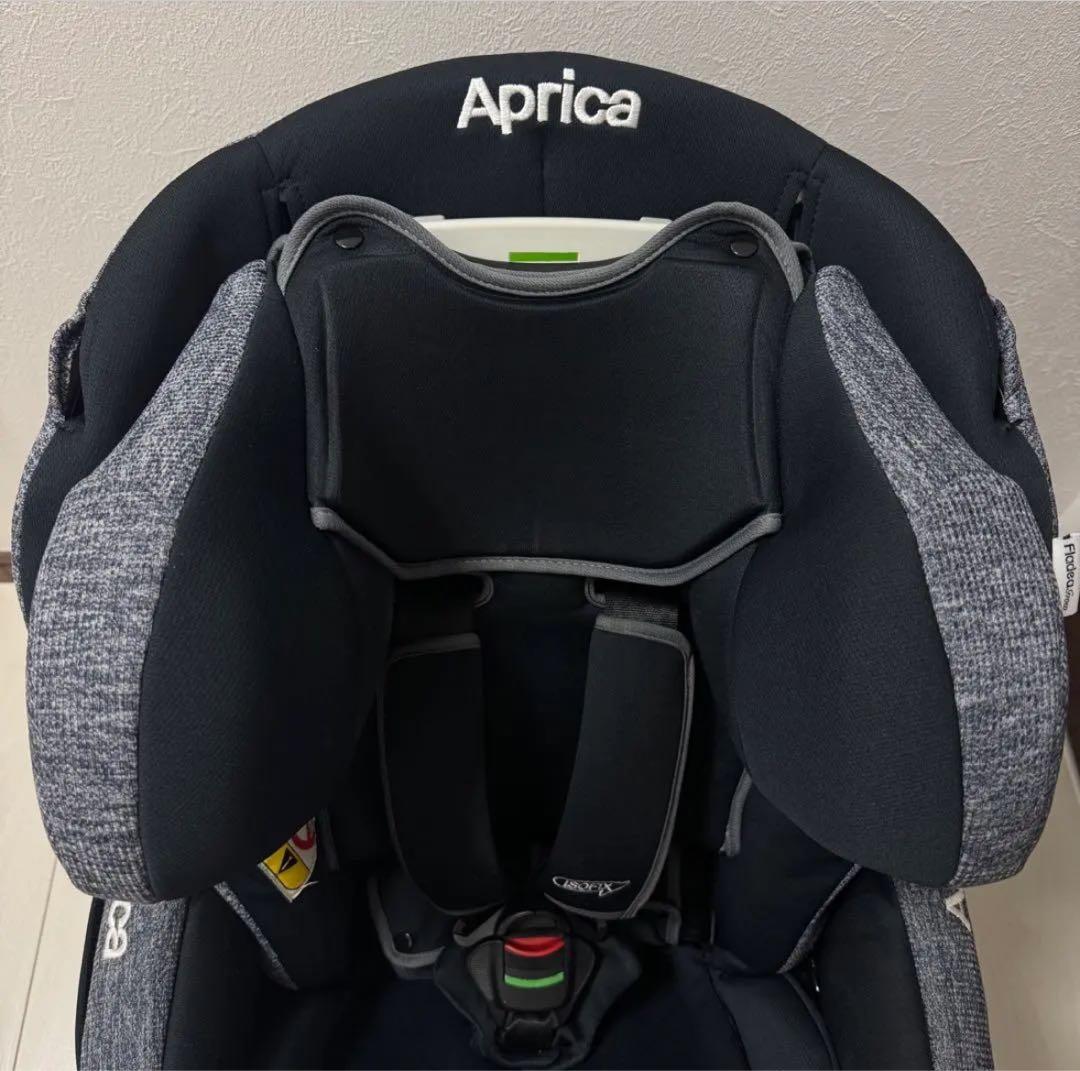 チャイルドシート　アップリカ フラディアグロウISOFIX 360°