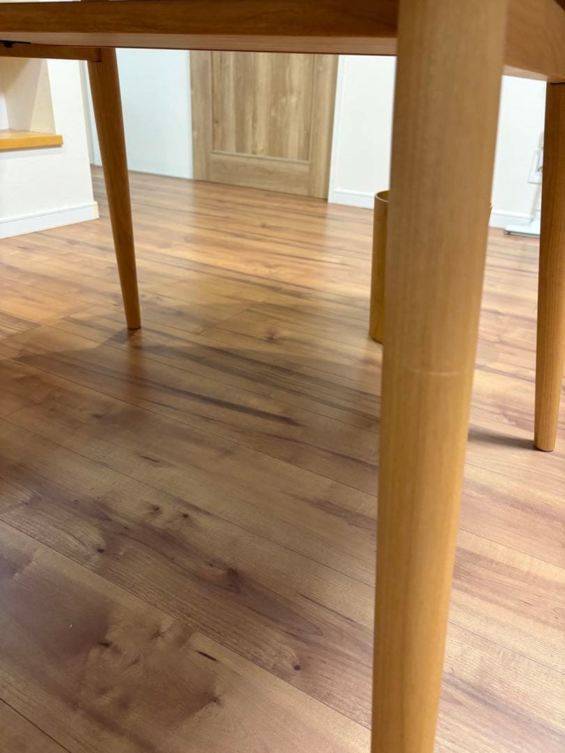 モモナチュラル ダイニングテーブル 丸テーブル