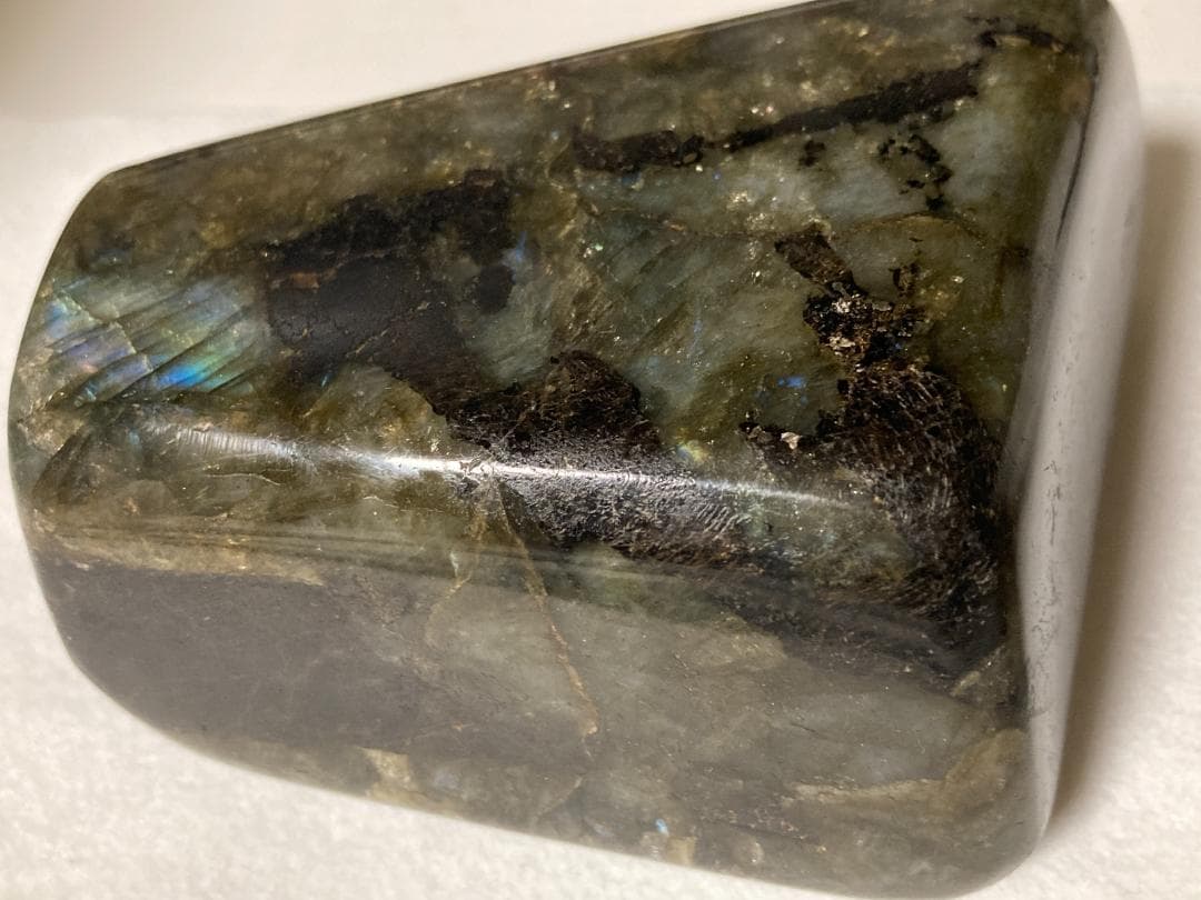 【マジックワーカーの石】ラブラドライト マダガスカル産 924g フリーフォーム