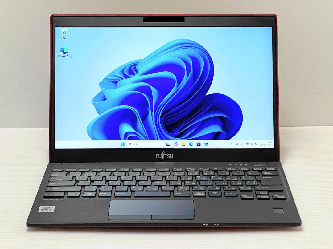 あ*ん様 ガーネットレッド 第10世代Core i5 LIFEBOOK U931