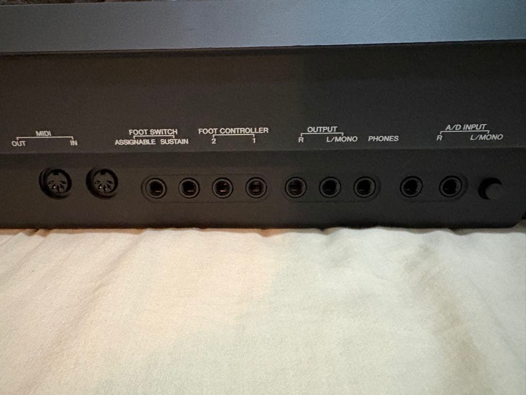 Yamaha MODX7＋ シンセサイザー