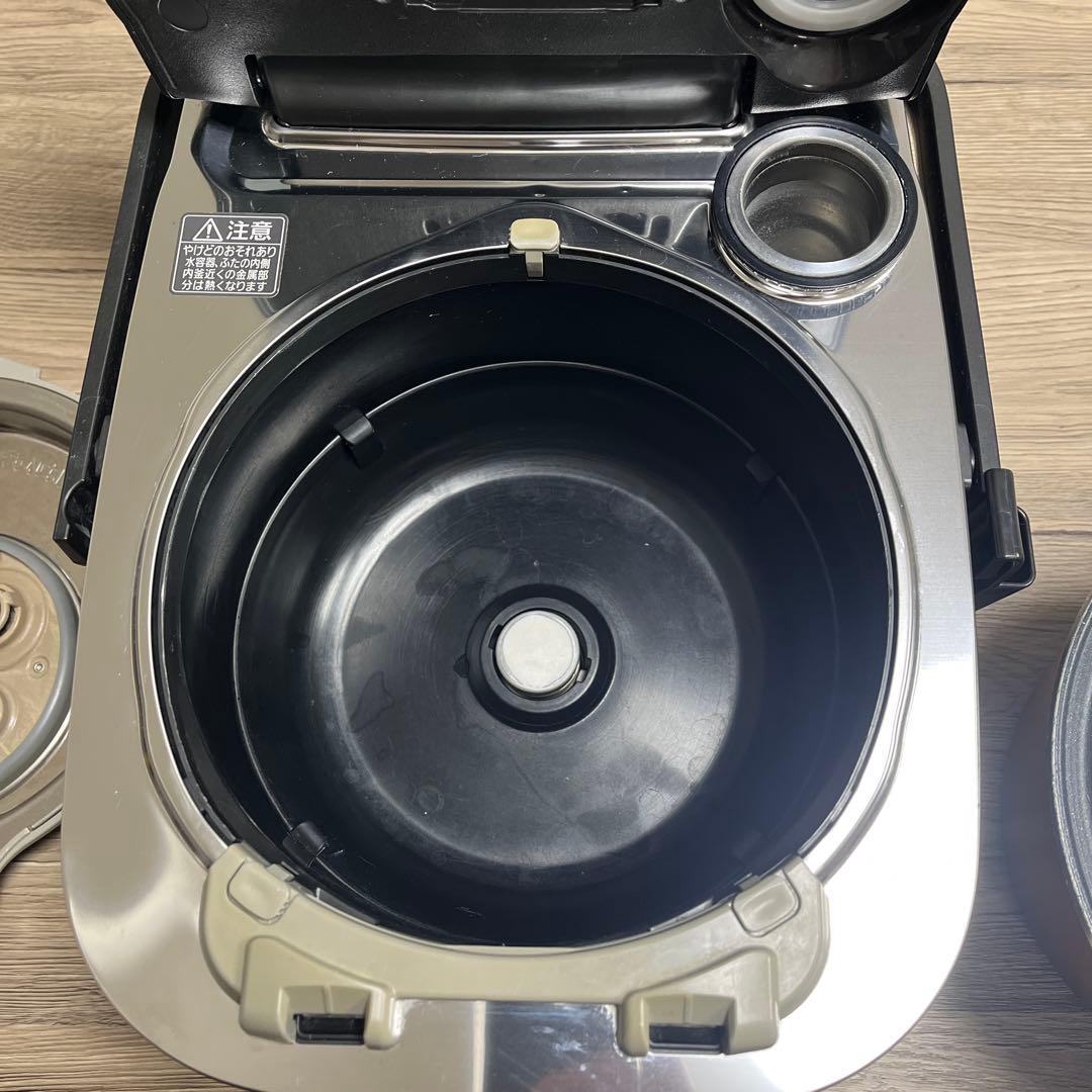 Panasonic スチーム&可変圧力ジャー炊飯器SR-VSX108