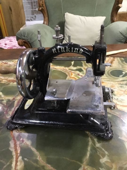 レア　アンティークミシン　毛糸ミシン❓