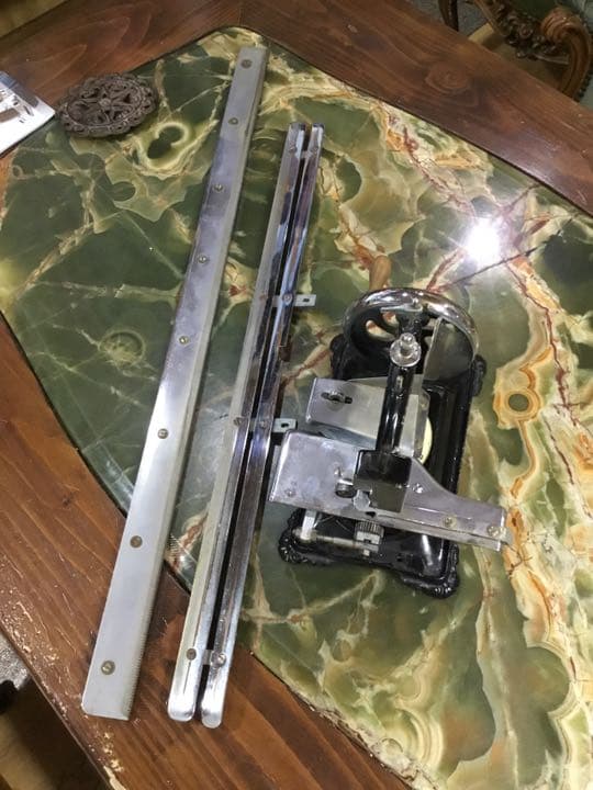 レア　アンティークミシン　毛糸ミシン❓