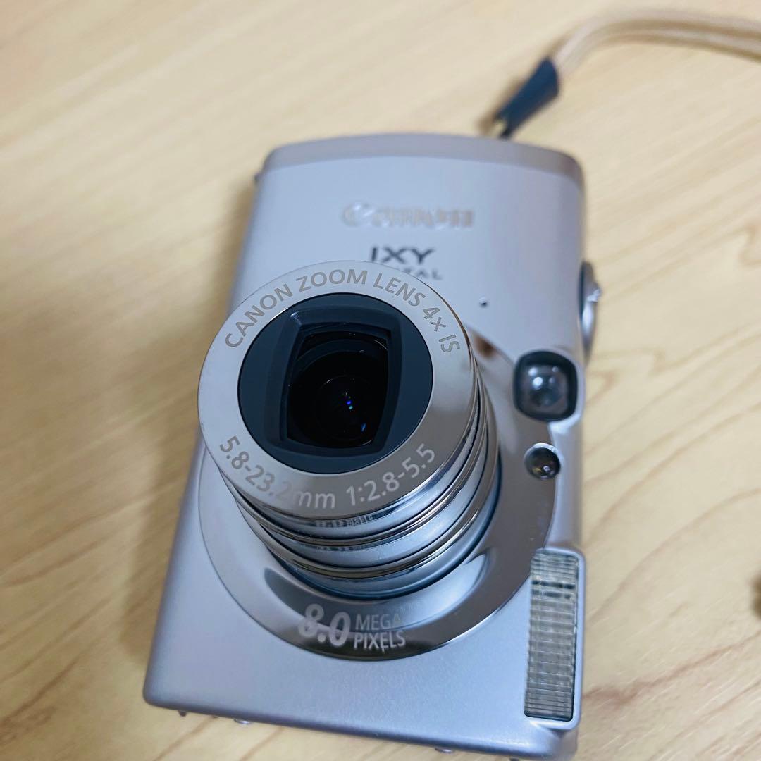 動作良好　Canon IXY イクシー　DIGITAL 810 is デジカメ