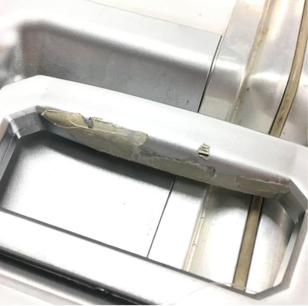 リモワ サルサ 4輪 アルミ スーツケース